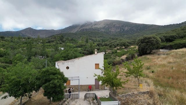 3 bedroom Finca/Country House for sale in Almadén with pool - € 370,000 (Ref: 9183833)