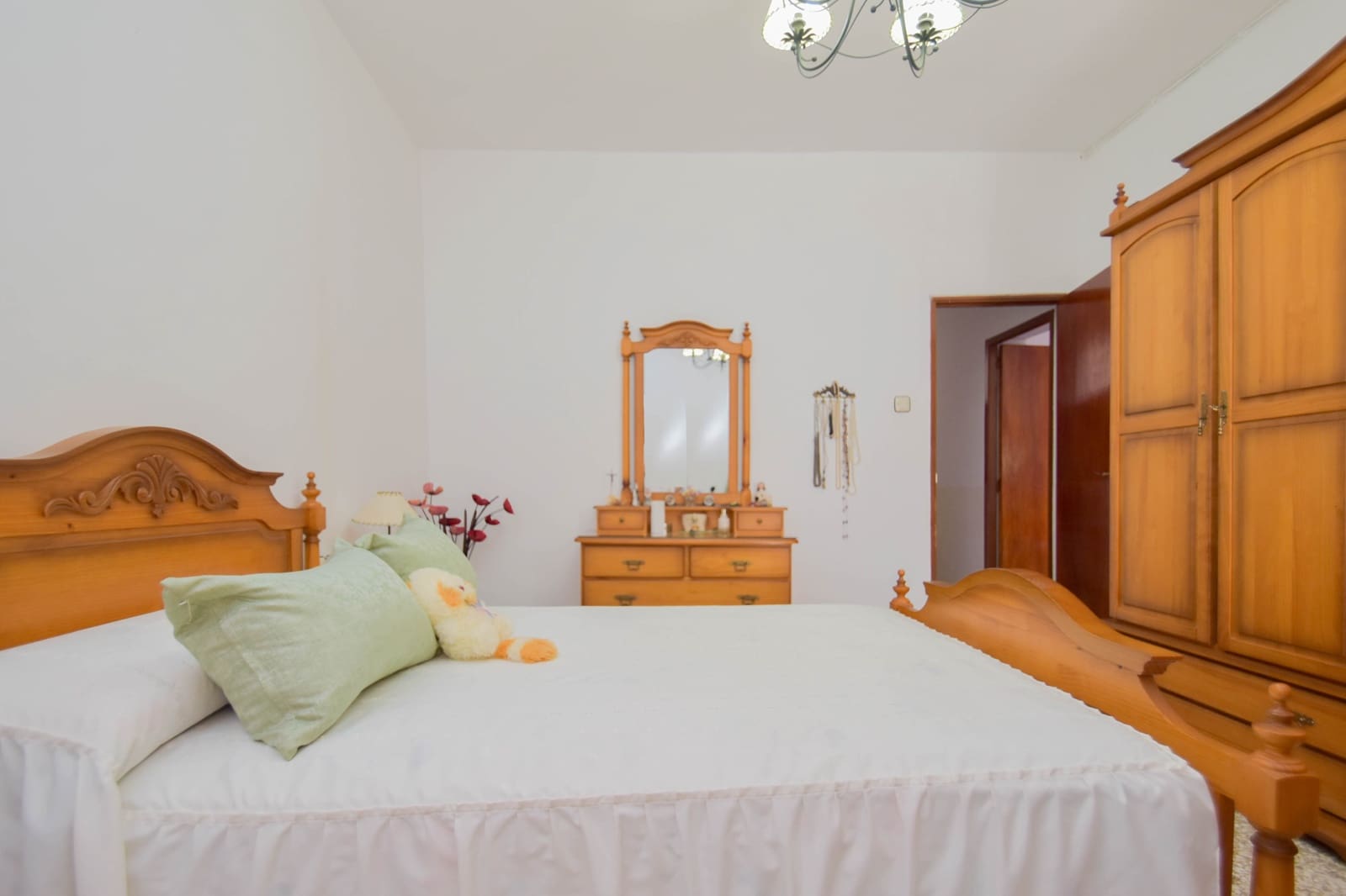 4 soveværelse Finca/Landehus til salg i Montefrio med swimmingpool - € 300.000 (Ref: 9187165)