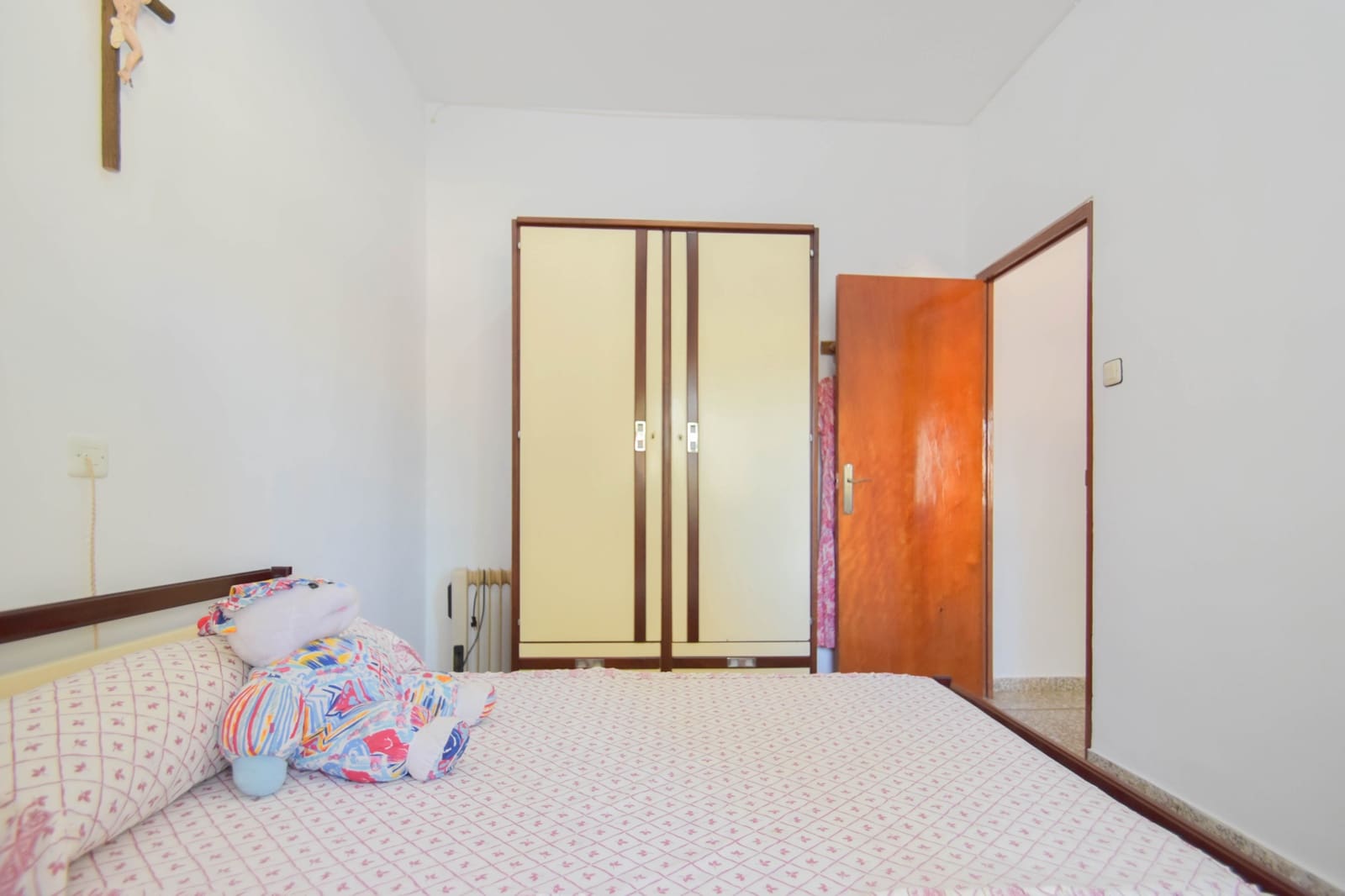 4 soveværelse Finca/Landehus til salg i Montefrio med swimmingpool - € 300.000 (Ref: 9187165)