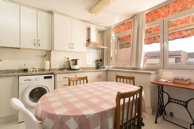 Piso de 3 habitaciones en Granada ciudad en venta con garaje - 515.000 € (Ref: 9188651)