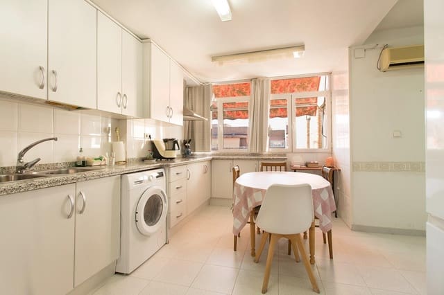 Piso de 3 habitaciones en Granada ciudad en venta con garaje - 515.000 € (Ref: 9188651)