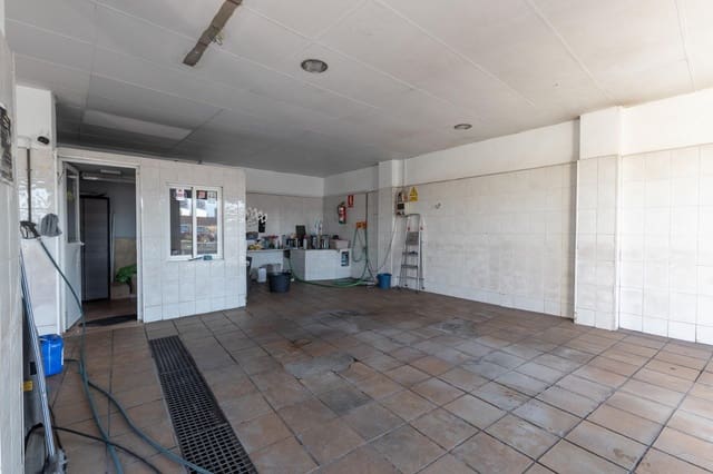 1 bedroom Commercial for sale in Maracena - € 180,000 (Ref: 9188653)