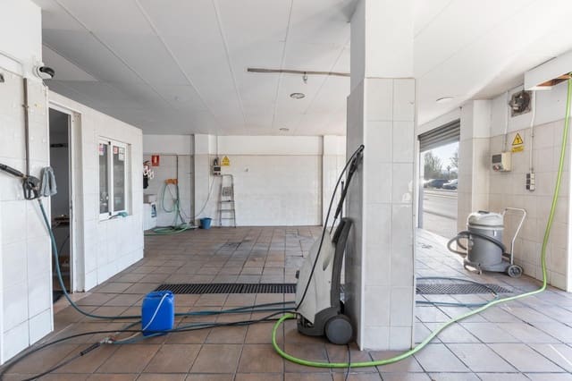 1 bedroom Commercial for sale in Maracena - € 180,000 (Ref: 9188653)