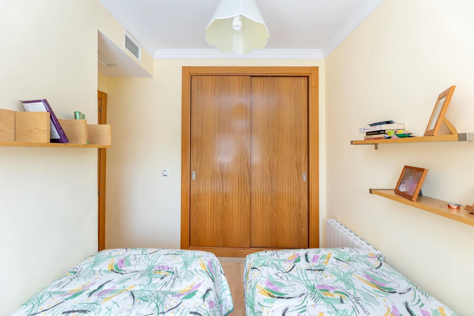 4 soveværelse Rækkehus til salg i Granada by med swimmingpool garage - € 430.000 (Ref: 9188655)