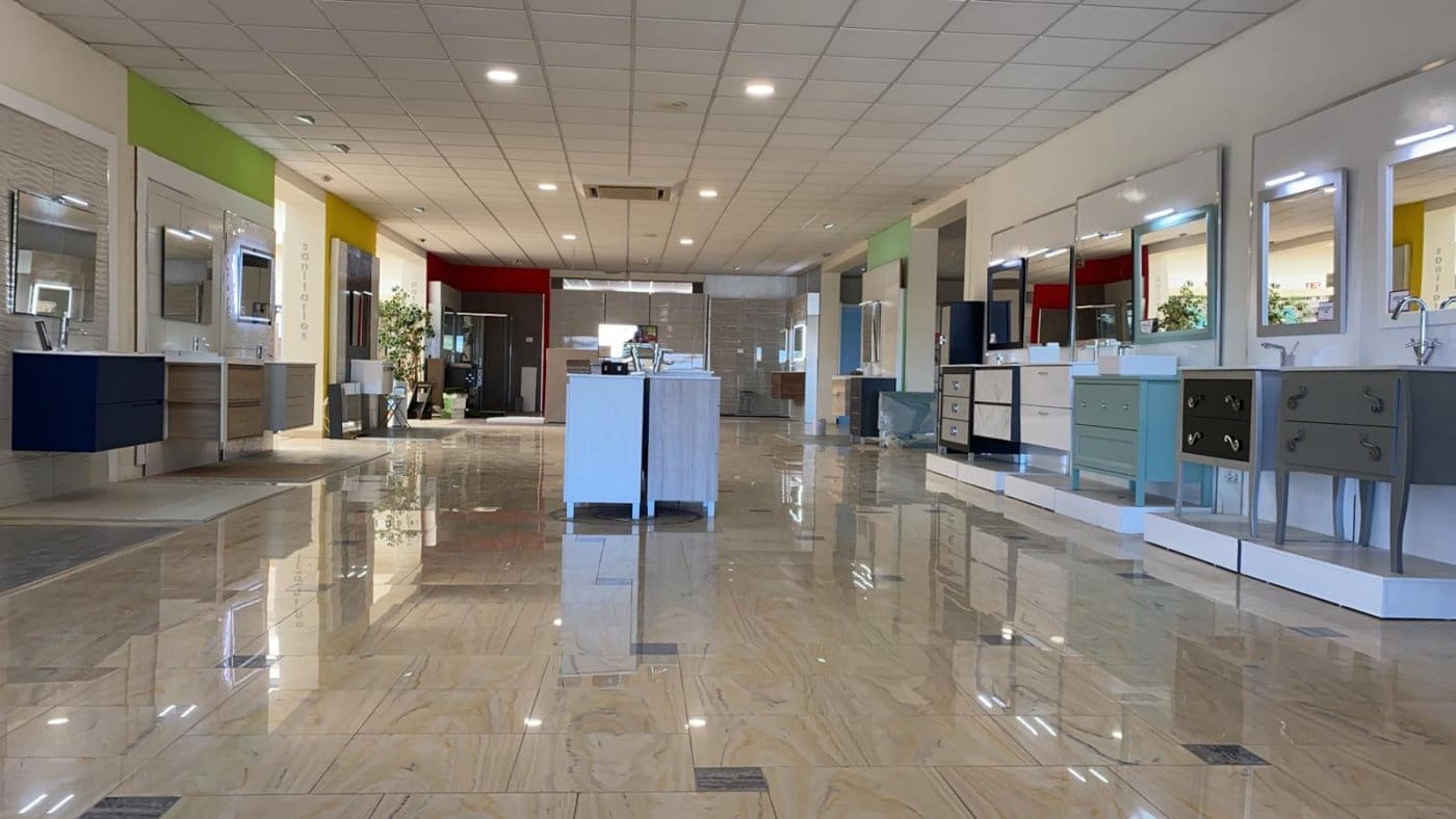 Grunde uden byggetilladelser til salg i Linares - € 850.000 (Ref: 9189671)