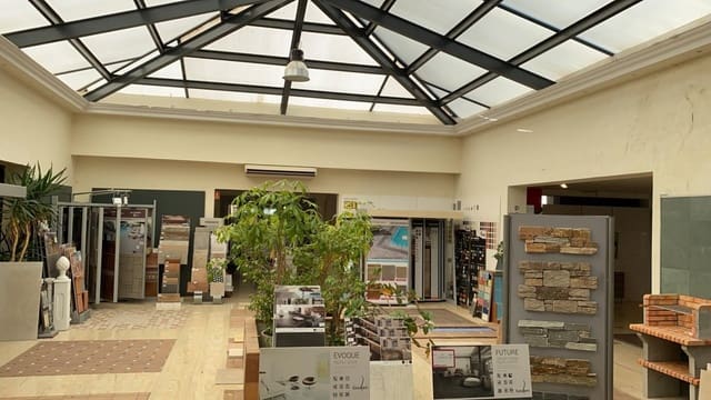 Rakentamaton maa myytävänä paikassa Linares - 850 000 € (Ref: 9189671)