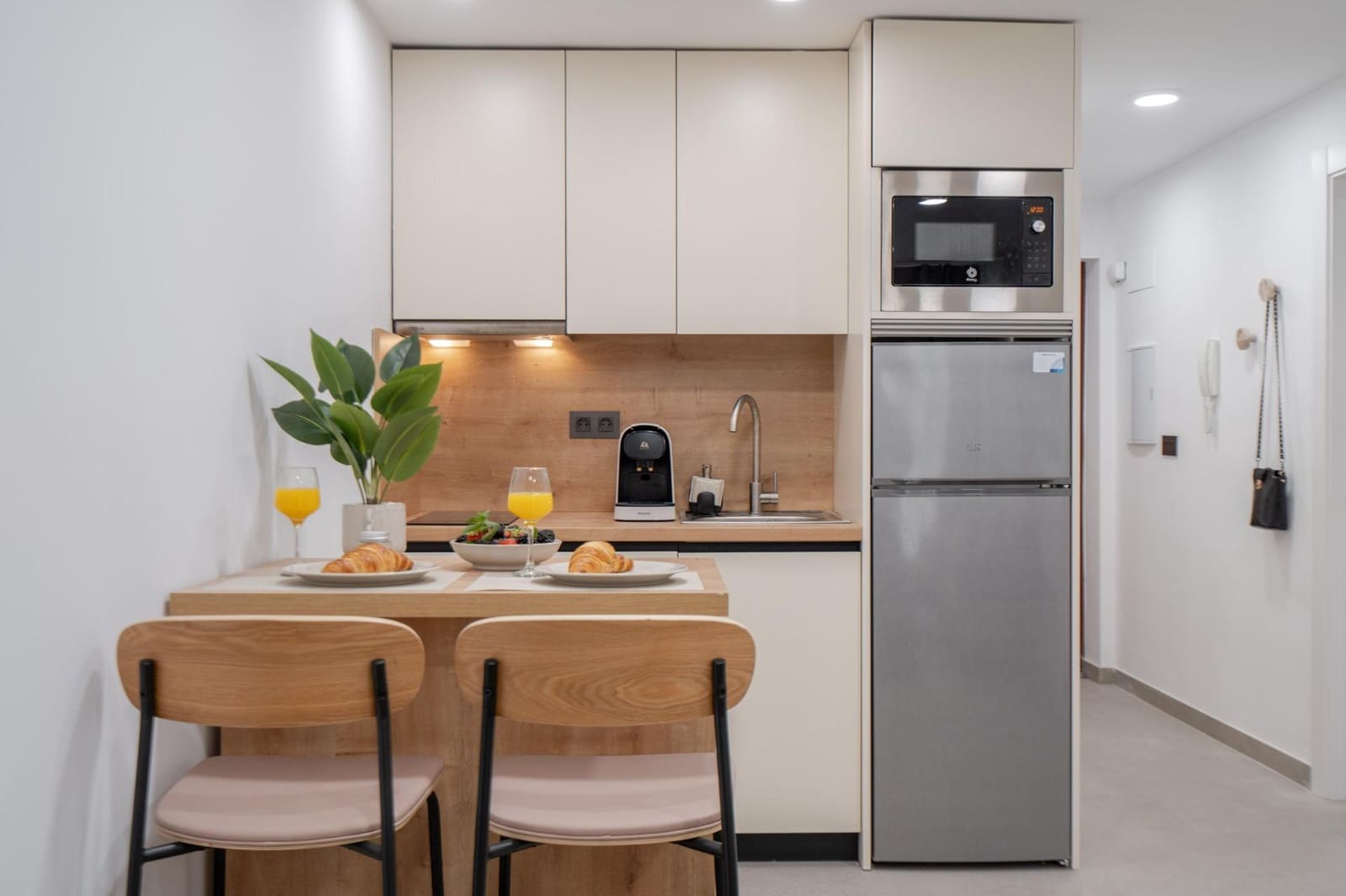 2 soveværelse Lejlighed til salg i Granada by - € 205.000 (Ref: 9200686)