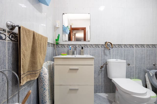 3 soveværelse Villa til salg i Olivares, Moclín - € 83.000 (Ref: 9200696)