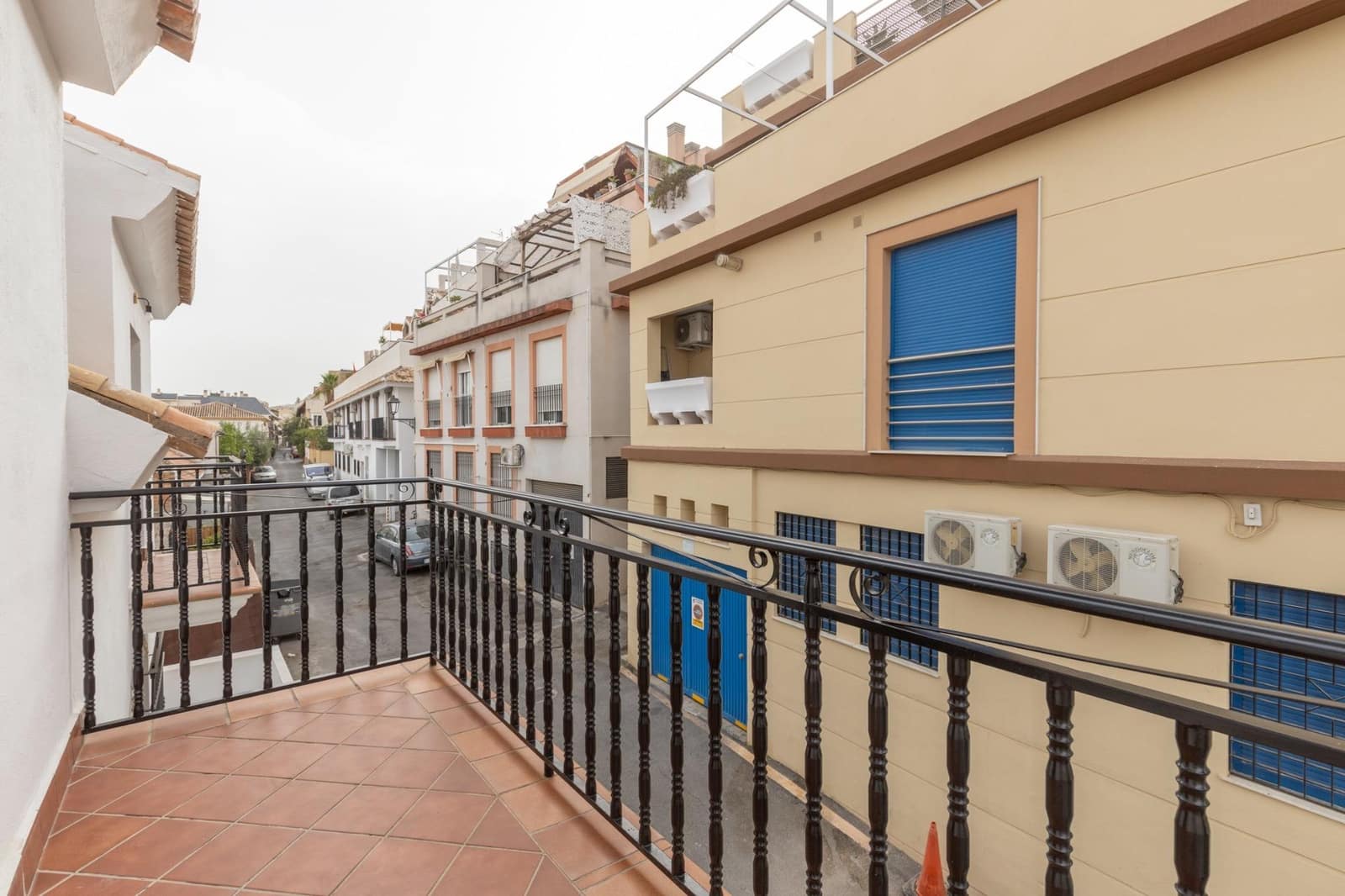 6 soveværelse Byhus til salg i Monachil - € 355.000 (Ref: 9204782)