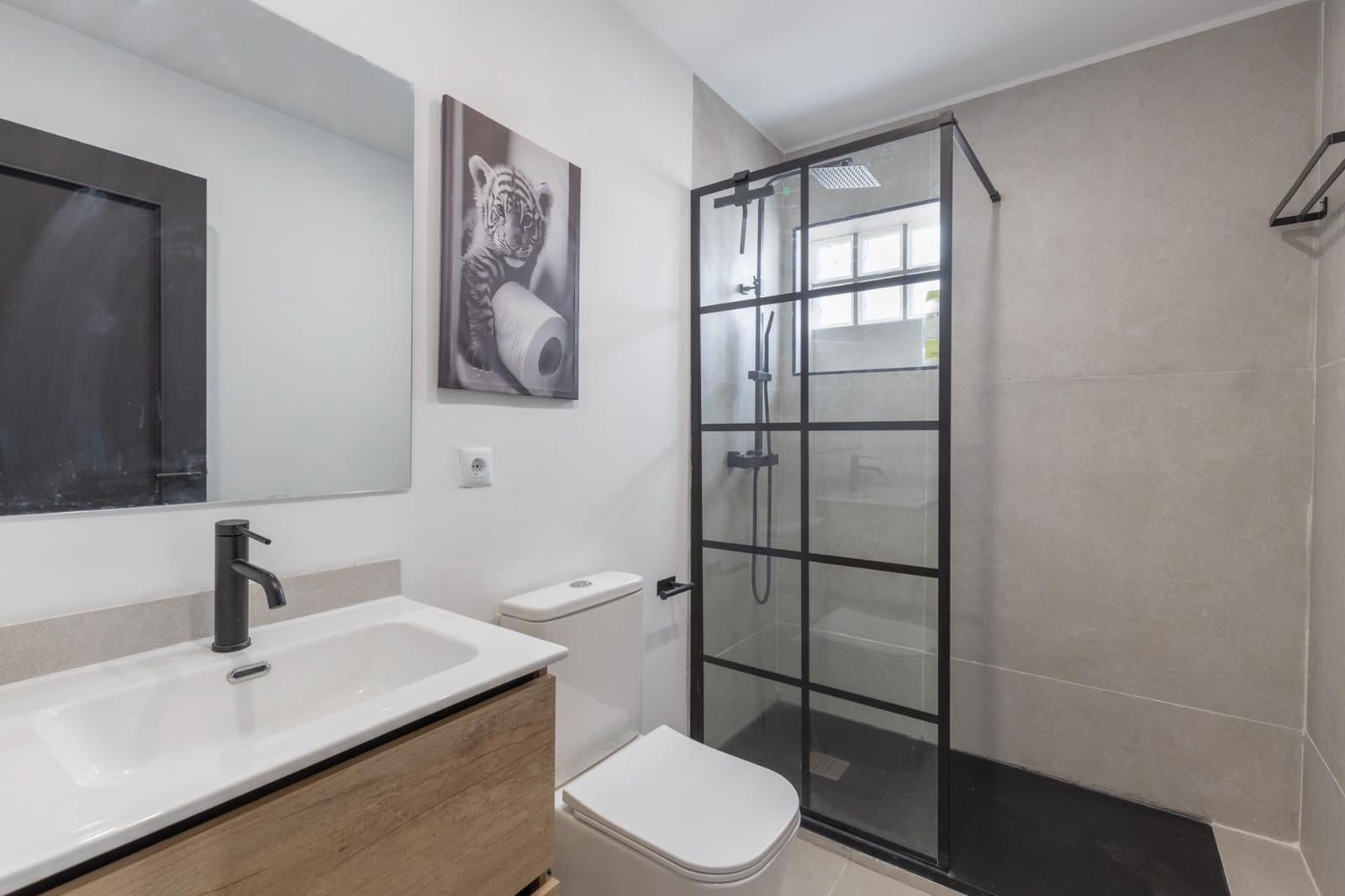 6 soveværelse Byhus til salg i Monachil - € 355.000 (Ref: 9204782)