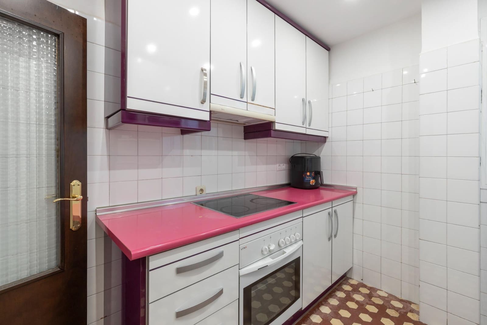 2 soveværelse Lejlighed til salg i Granada by - € 249.000 (Ref: 9206685)