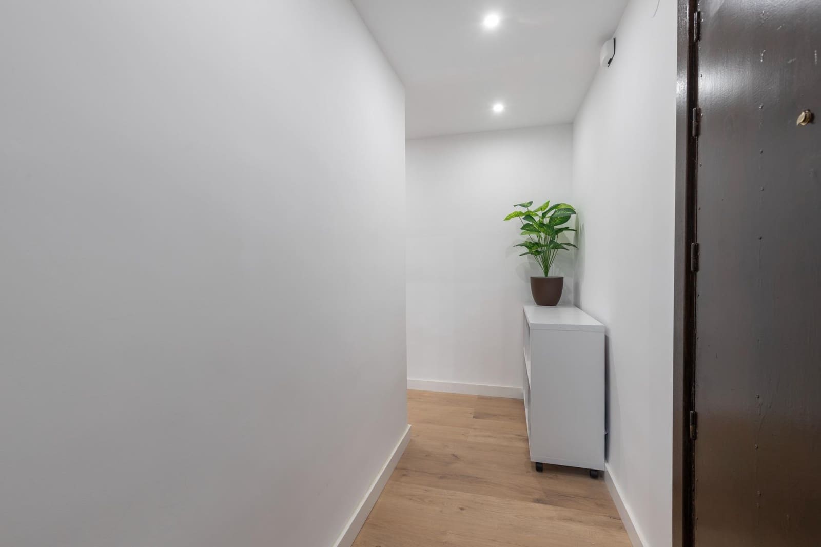 2 soveværelse Lejlighed til salg i Granada by - € 249.000 (Ref: 9206685)