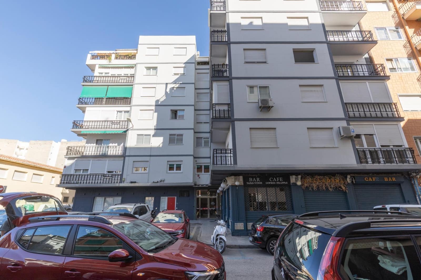 2 soveværelse Lejlighed til salg i Granada by - € 249.000 (Ref: 9206685)