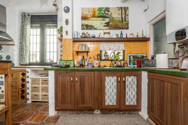 2 slaapkamer Rijtjeshuis te koop in Nigüelas - € 230.000 (Ref: 9215303)
