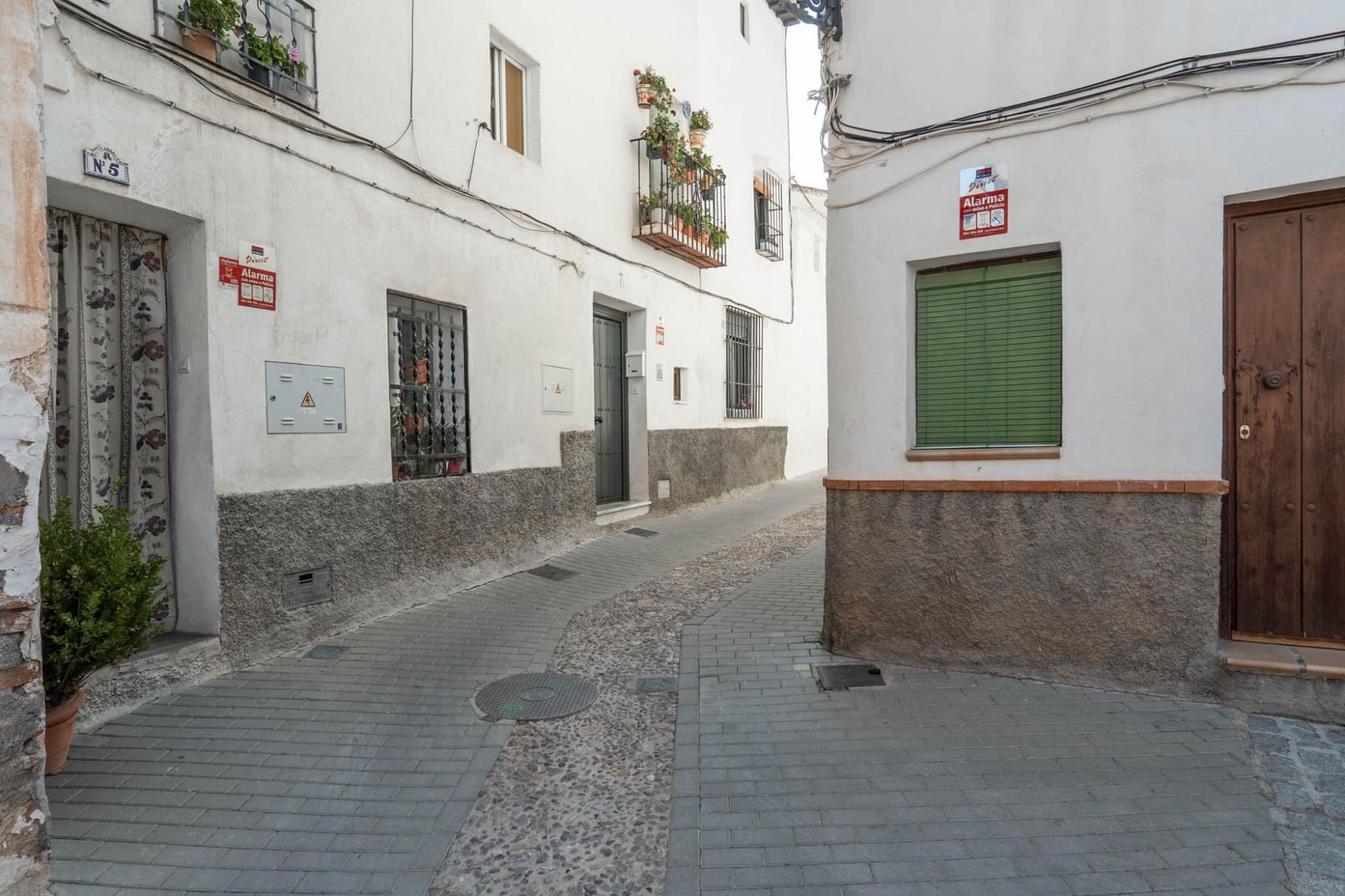 2 soverom Rekkehus til salgs i Niguelas - € 230 000 (Ref: 9215303)