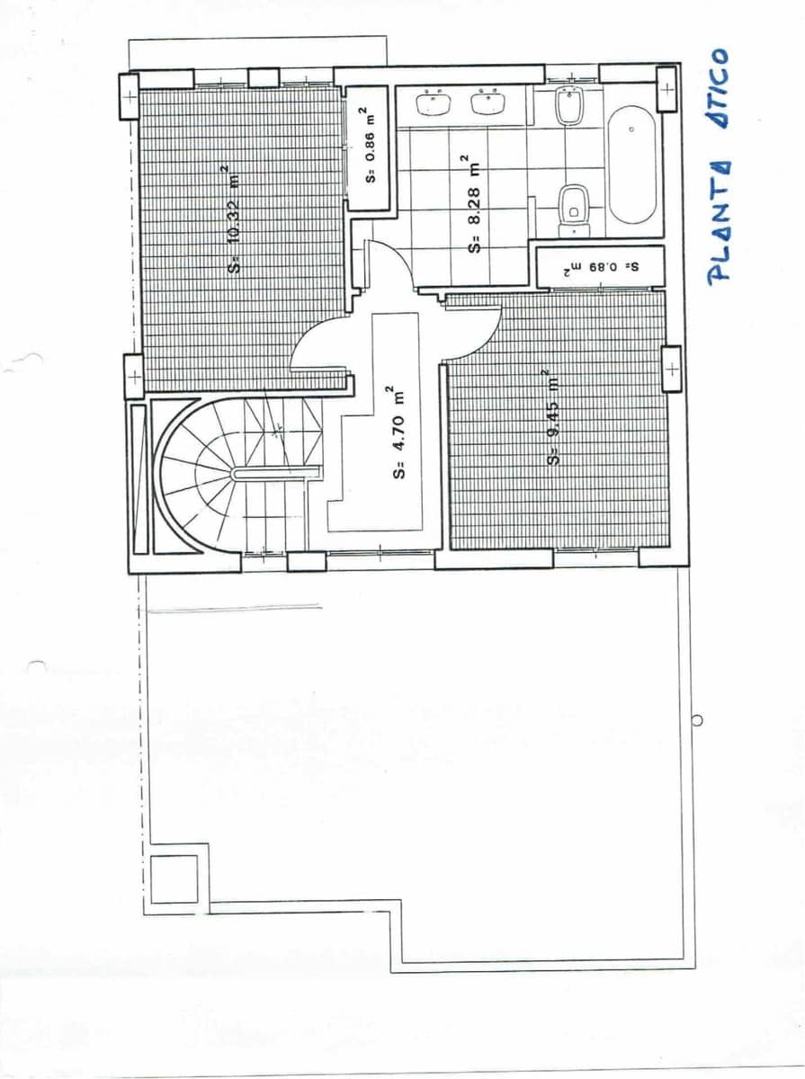 5 soveværelse Semi-Rækkehus til salg i Granada by med swimmingpool garage - € 950.000 (Ref: 9215309)