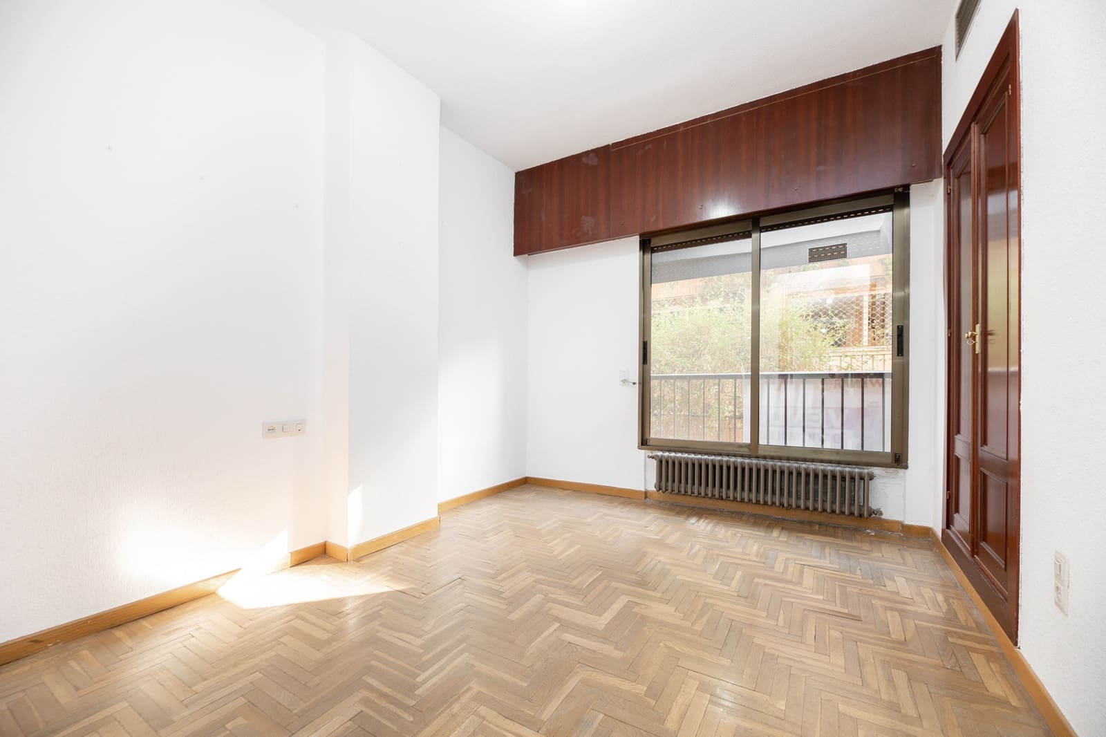 4 soveværelse Lejlighed til salg i Granada by med swimmingpool - € 495.000 (Ref: 9217686)