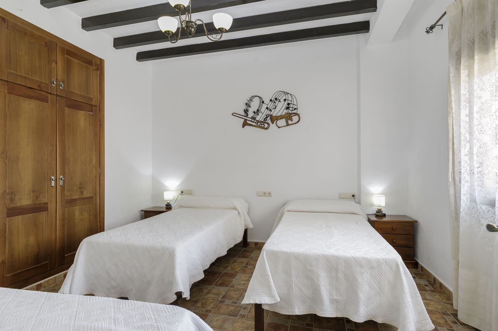 6 soveværelse Virksomhed til salg i Granada by - € 1.550.000 (Ref: 9220182)