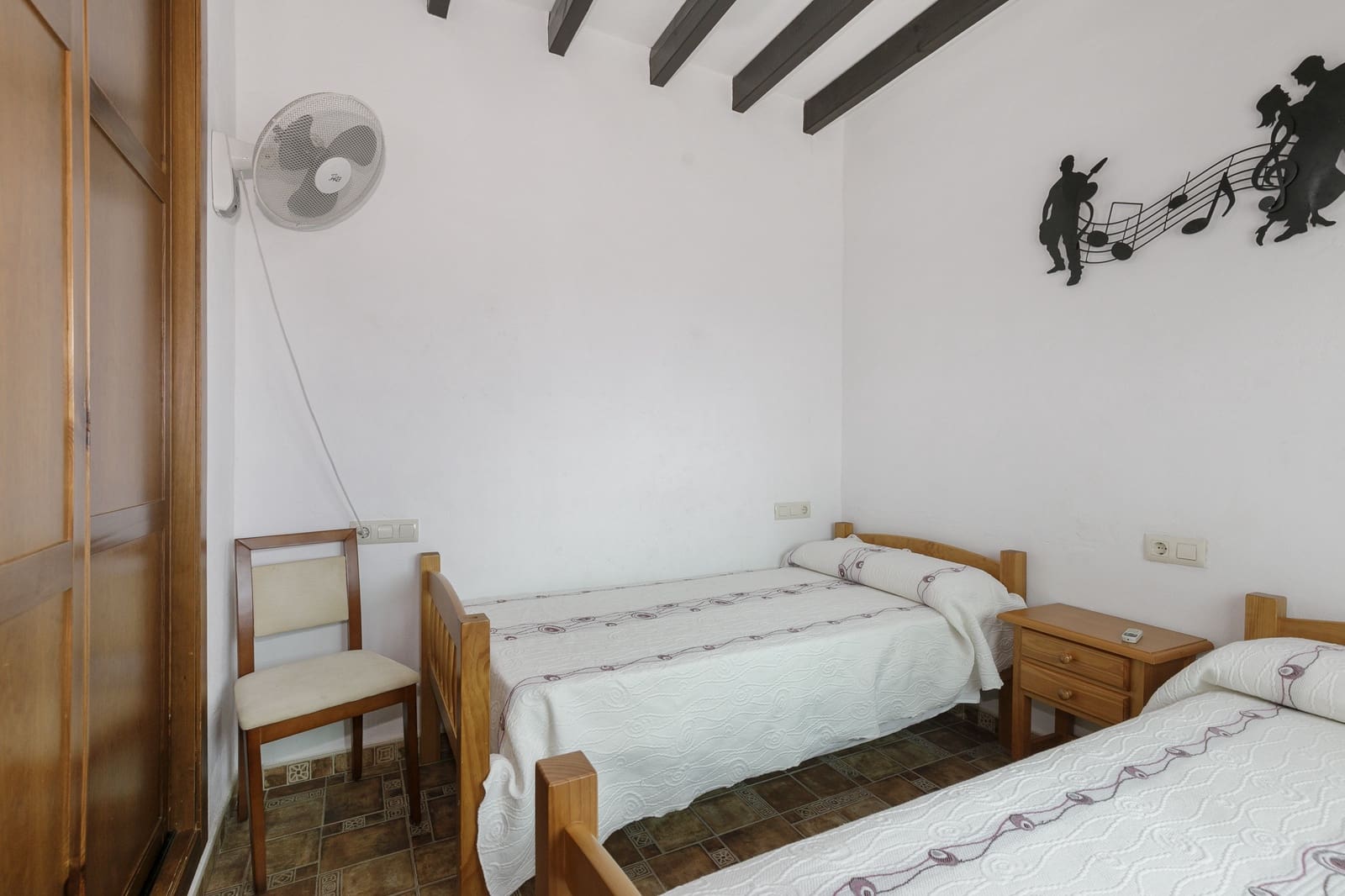 6 soveværelse Virksomhed til salg i Granada by - € 1.550.000 (Ref: 9220182)