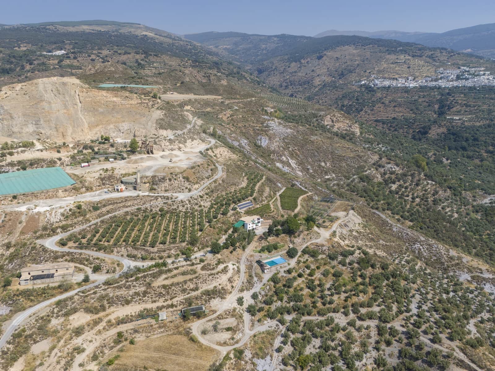 6 soveværelse Virksomhed til salg i Granada by - € 1.550.000 (Ref: 9220182)