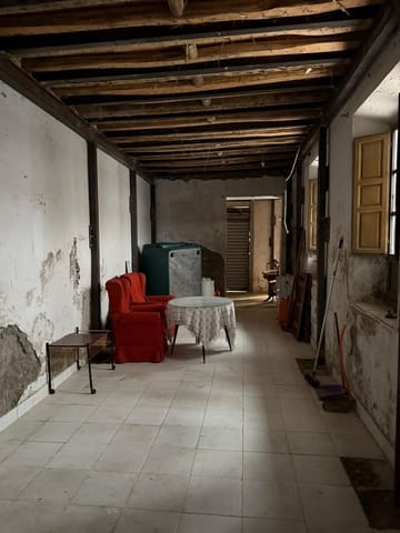 Kommersiell att hyra i Centro - Sagrario, Granada stad - 700 € (Ref: 9220183)