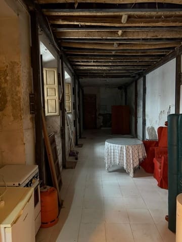 Kommersiell att hyra i Centro - Sagrario, Granada stad - 700 € (Ref: 9220183)