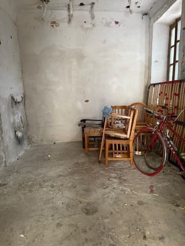 Kommersiell att hyra i Centro - Sagrario, Granada stad - 300 € (Ref: 9220184)