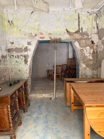 Kommersiell att hyra i Centro - Sagrario, Granada stad - 300 € (Ref: 9220184)