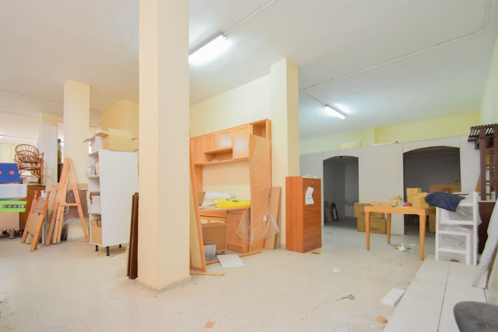 Kommersiell til salgs i Montefrio - € 60 000 (Ref: 9228762)