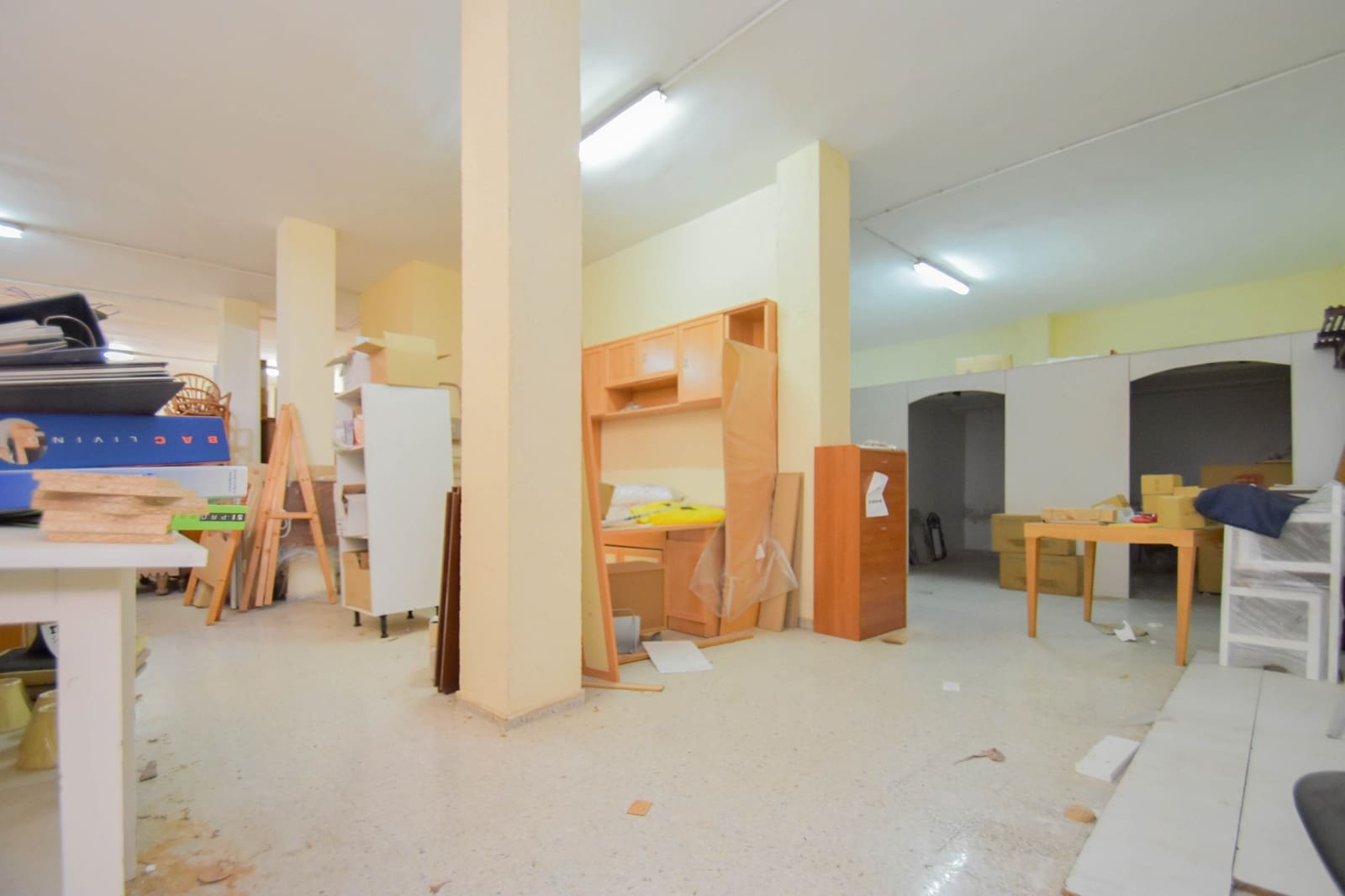 Kommersiell til salgs i Montefrio - € 60 000 (Ref: 9228762)