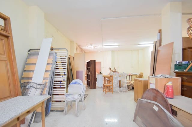 Kommersiell til salgs i Montefrío - € 60 000 (Ref: 9228762)