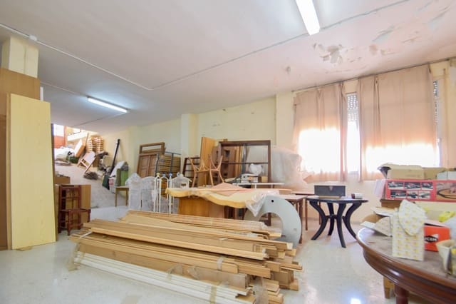 Kommersiell til salgs i Montefrío - € 60 000 (Ref: 9228762)