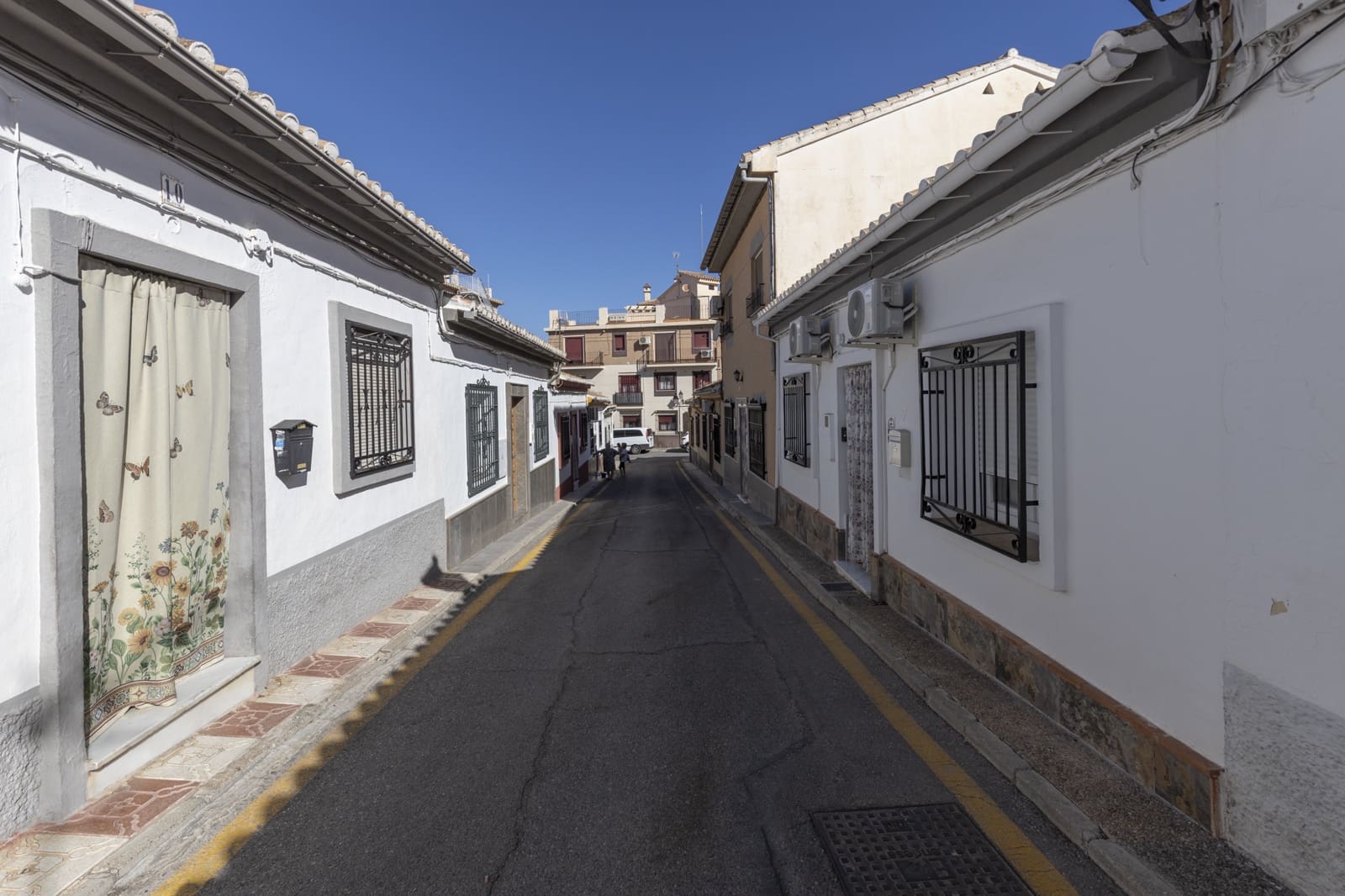 2 slaapkamer Rijtjeshuis te koop in La Zubia - € 160.000 (Ref: 9236790)