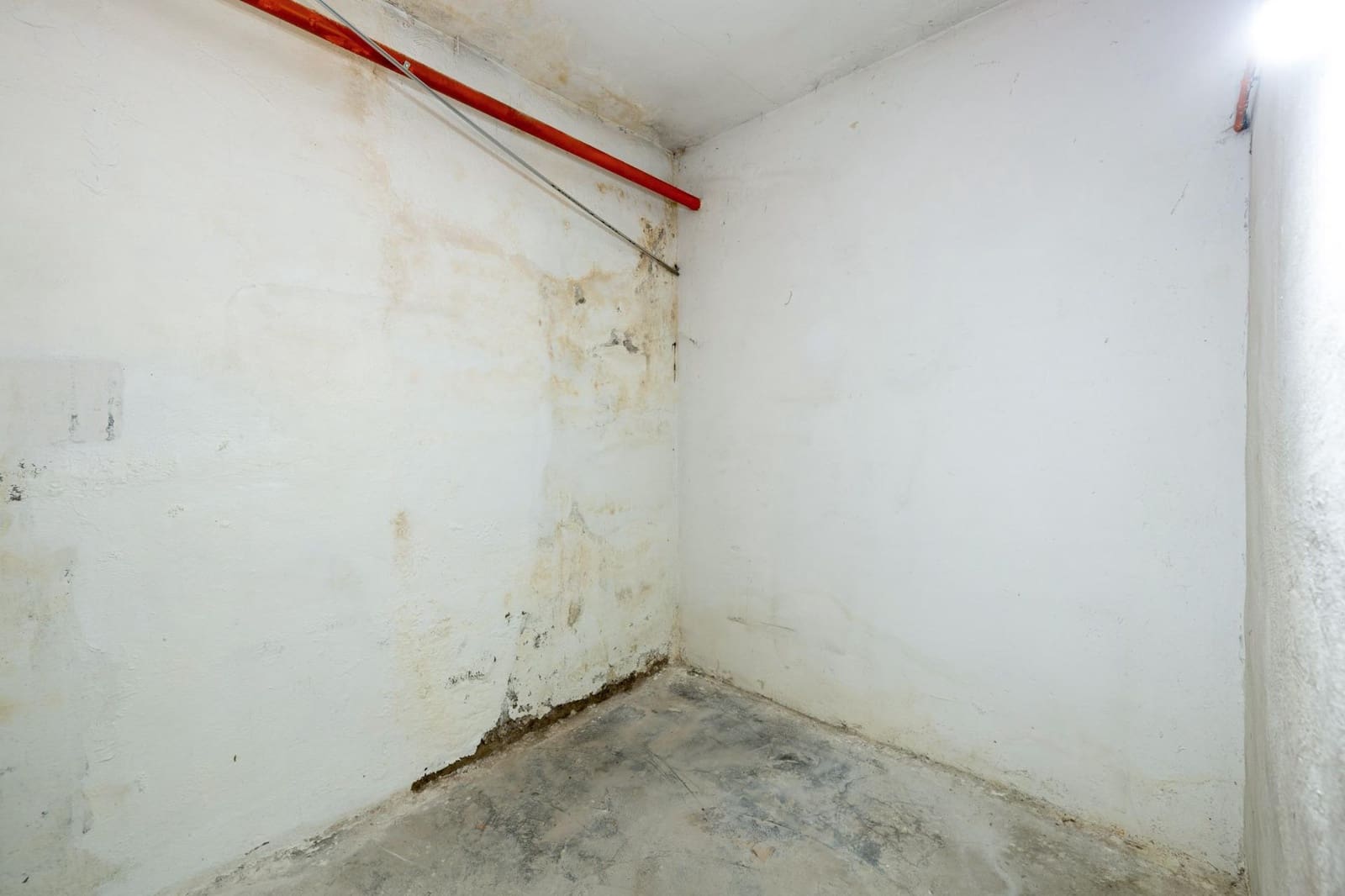 Garasje til salgs i Granada by - € 21 000 (Ref: 9240277)