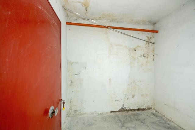 Garage til salg i San Francisco Javier, Granada by - € 21.000 (Ref: 9240277)