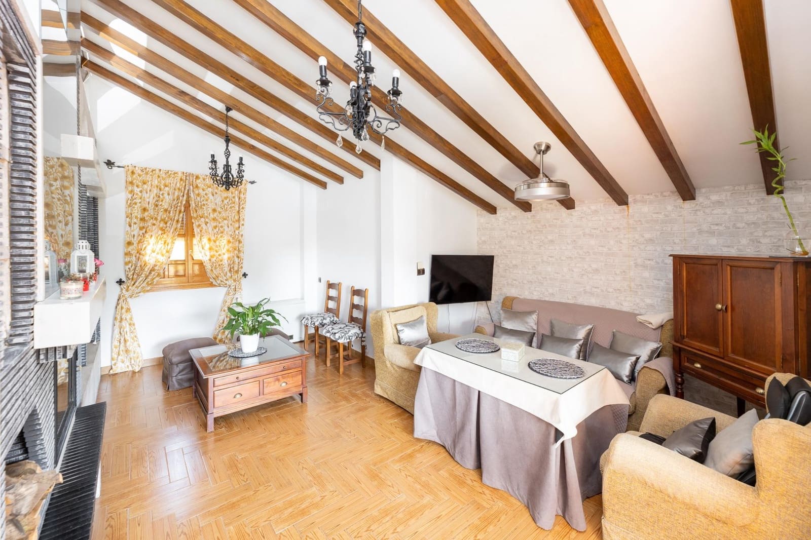 5 soveværelse Villa til salg i Albolote med garage - € 430.000 (Ref: 9240278)