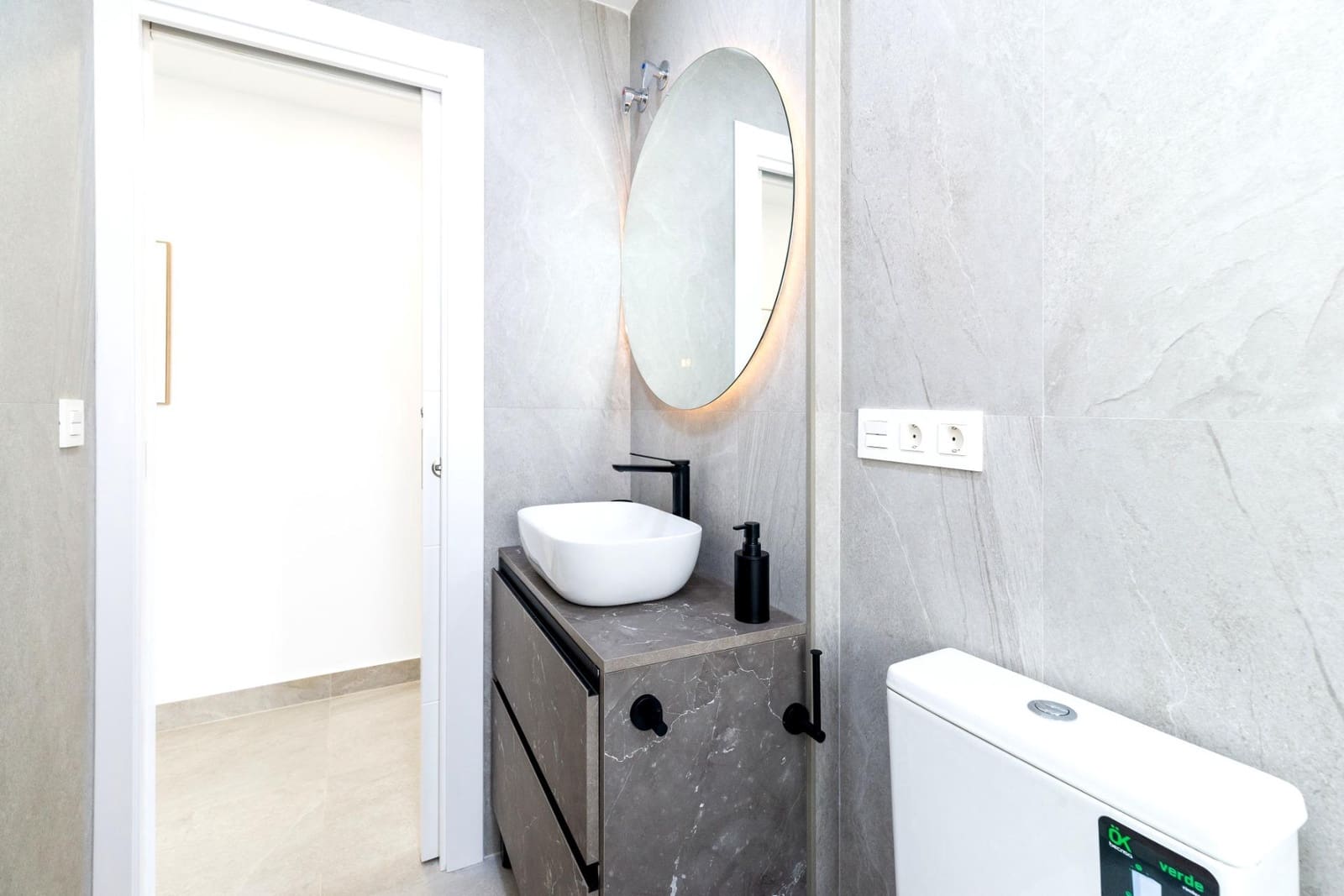 3 soverom Leilighet til salgs i Granada by - € 229 900 (Ref: 9240279)