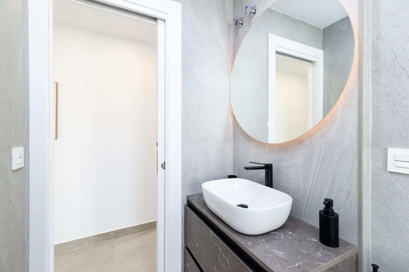 3 soverom Leilighet til salgs i Granada by - € 229 900 (Ref: 9240279)