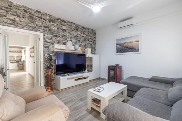 3 sovrum Semi-fristående Villa till salu i Zafarraya med garage - 135 000 € (Ref: 9240284)