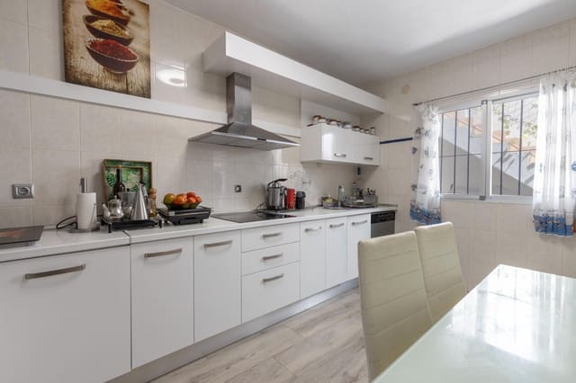 3 sovrum Semi-fristående Villa till salu i Zafarraya med garage - 135 000 € (Ref: 9240284)