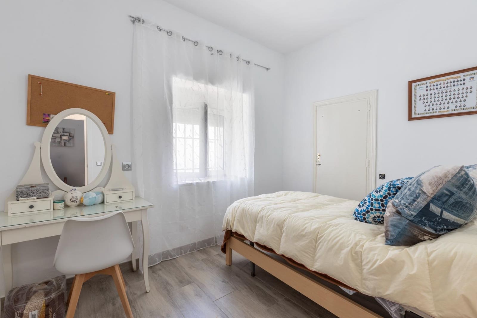 3 sypialnia Dom blizniak na sprzedaż w Zafarraya z garażem - 135 000 € (Ref: 9240284)