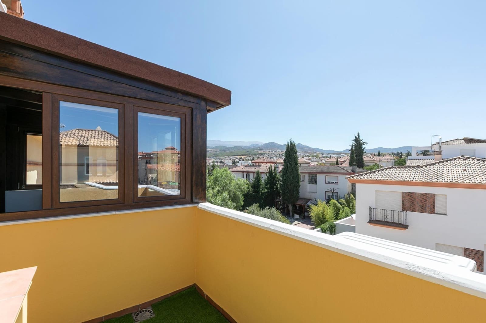 6 sypialnia Dom szeregowy na sprzedaż w Ogijares z garażem - 289 000 € (Ref: 9240287)