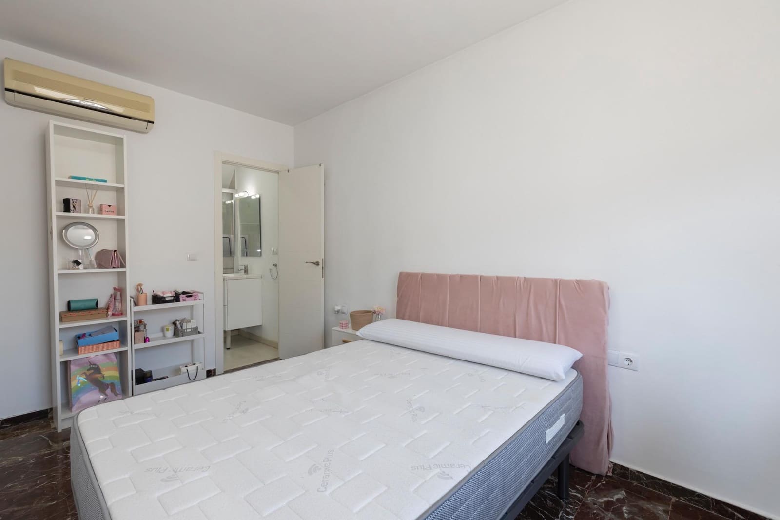 4 soveværelse Penthouse til salg i Granada by - € 295.000 (Ref: 9243262)