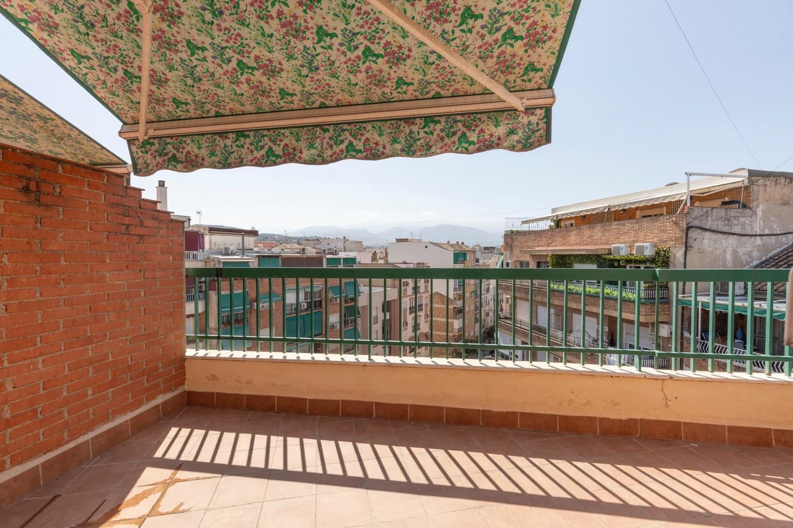 4 soveværelse Penthouse til salg i Granada by - € 295.000 (Ref: 9243262)