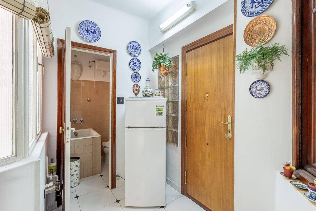 5 soveværelse Lejlighed til salg i Granada by - € 548.000 (Ref: 9252299)