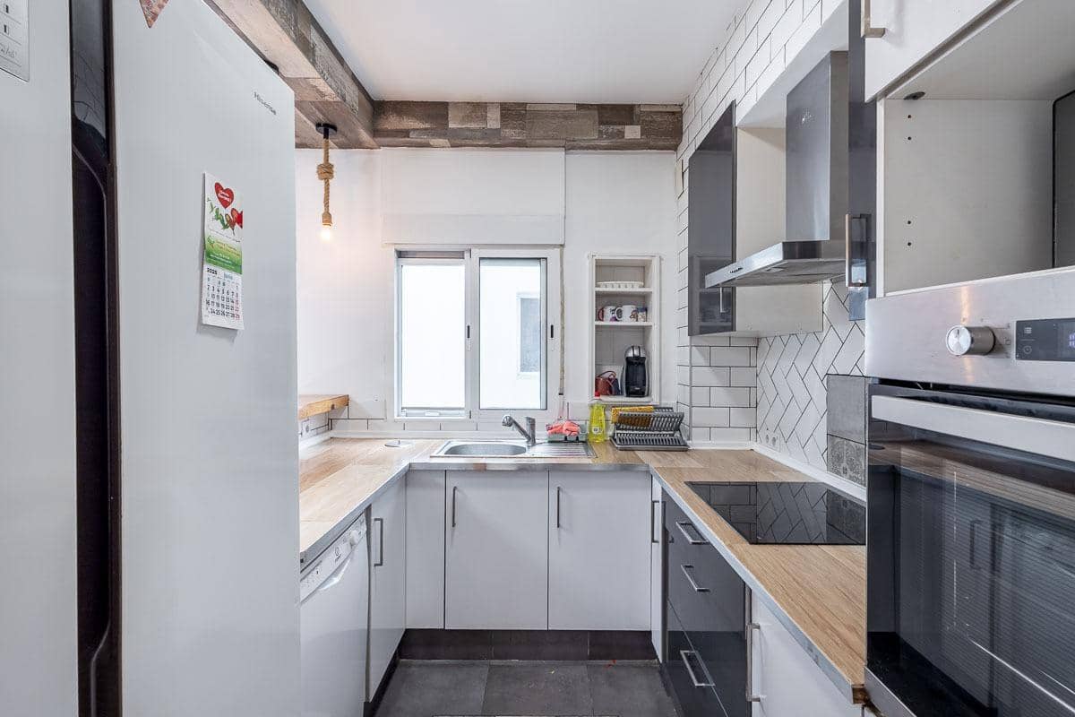 3 soveværelse Lejlighed til salg i Granada by - € 220.000 (Ref: 9255194)