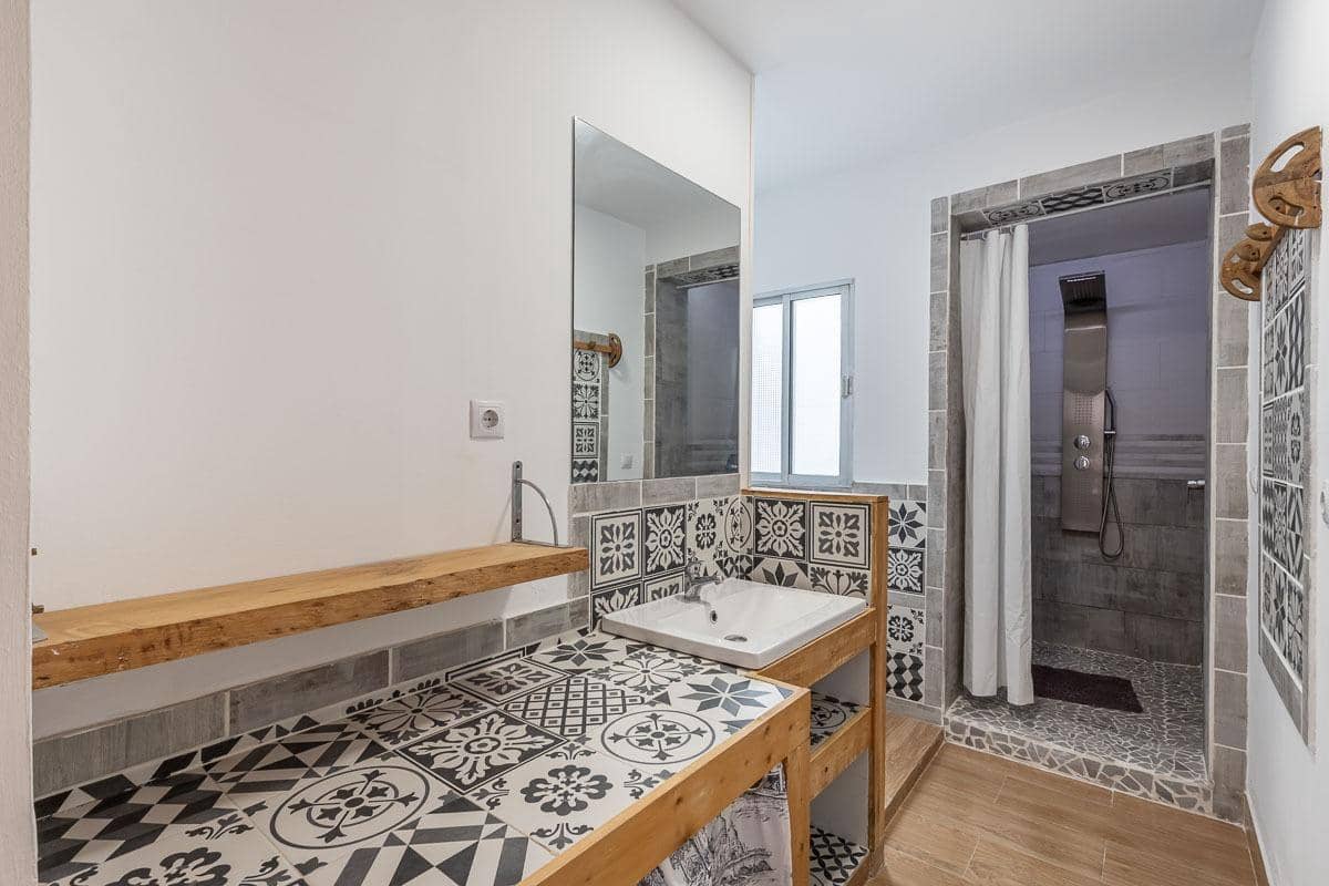 3 soveværelse Lejlighed til salg i Granada by - € 220.000 (Ref: 9255194)