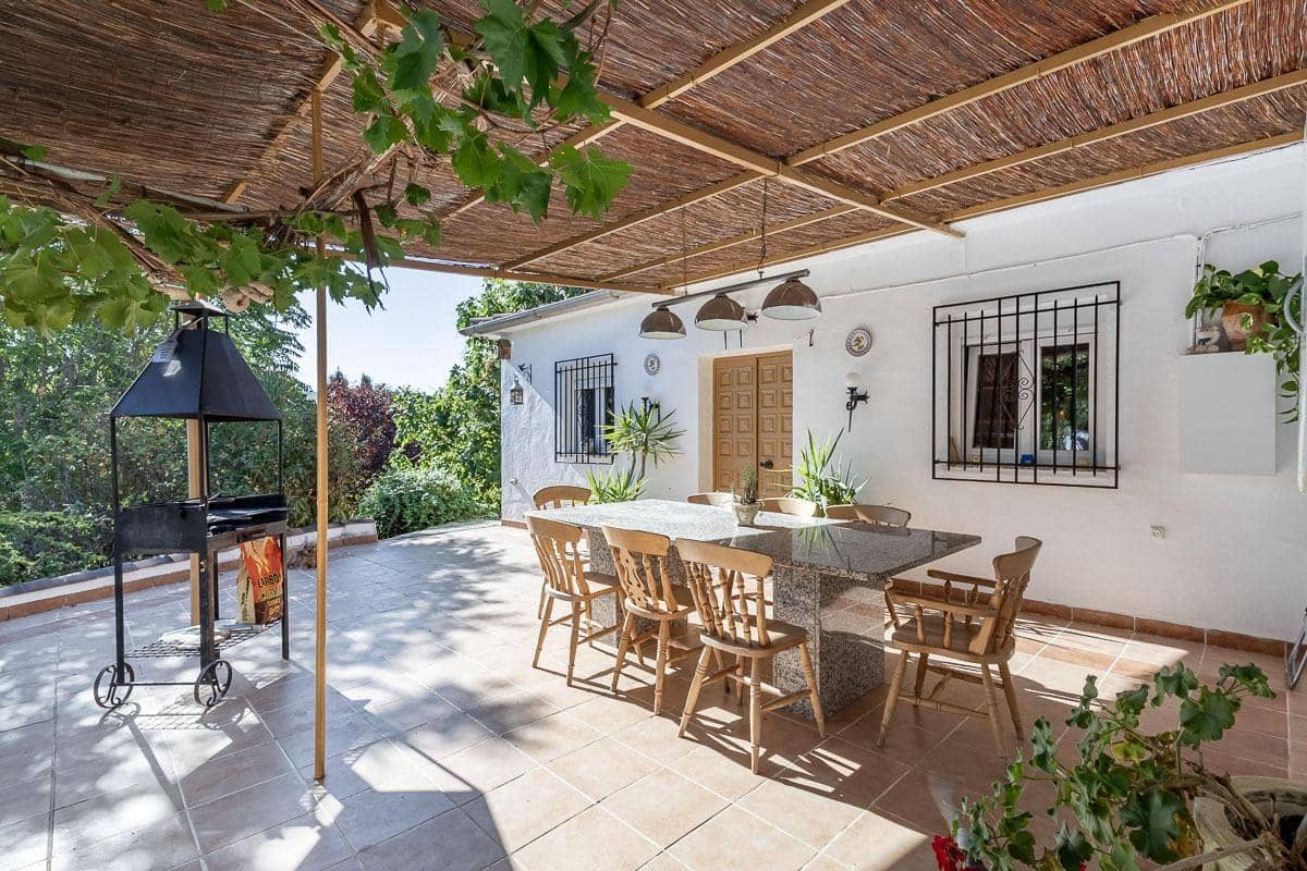 7 bedroom Villa for sale in Montefrio - € 350,000 (Ref: 9257576)