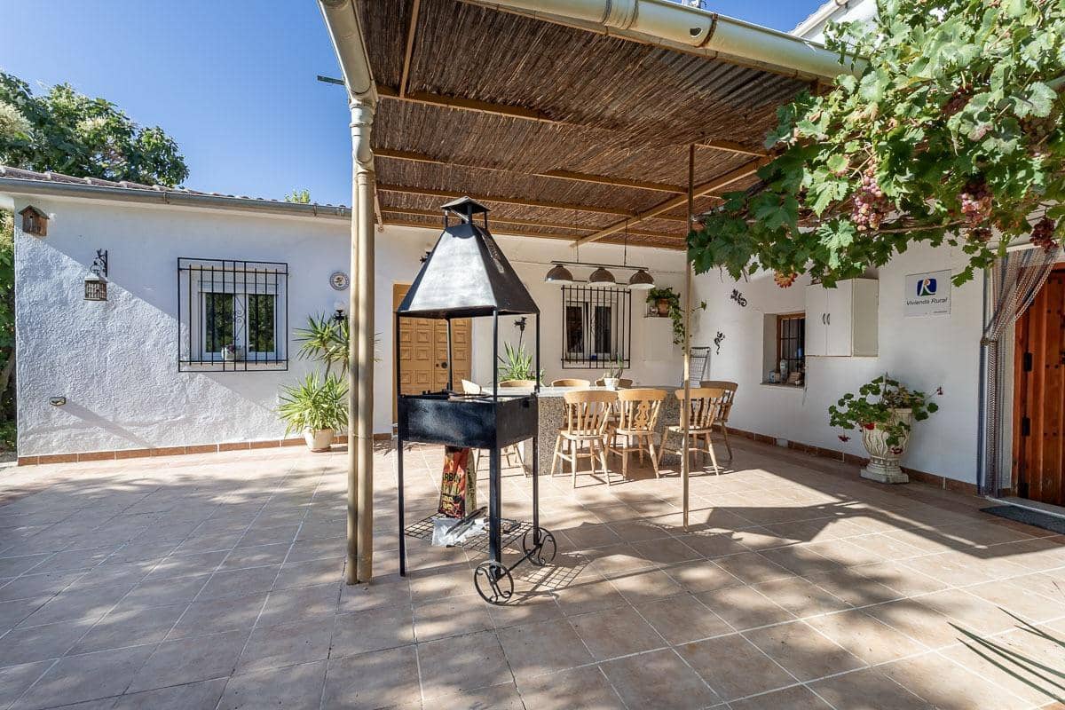 7 bedroom Villa for sale in Montefrio - € 350,000 (Ref: 9257576)