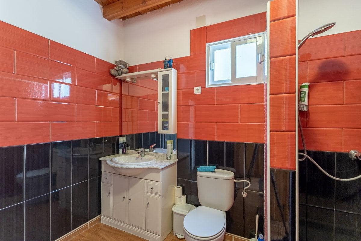 7 bedroom Villa for sale in Montefrio - € 350,000 (Ref: 9257576)